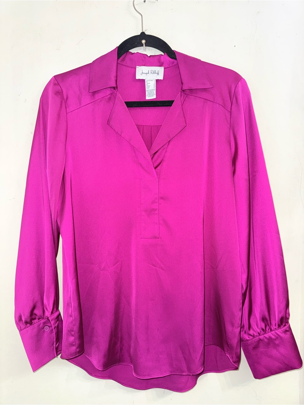 Joseph Ribkoff Bright Fuchsia Satin V-Neck Blouse Size 6 - Picture 3 of 12